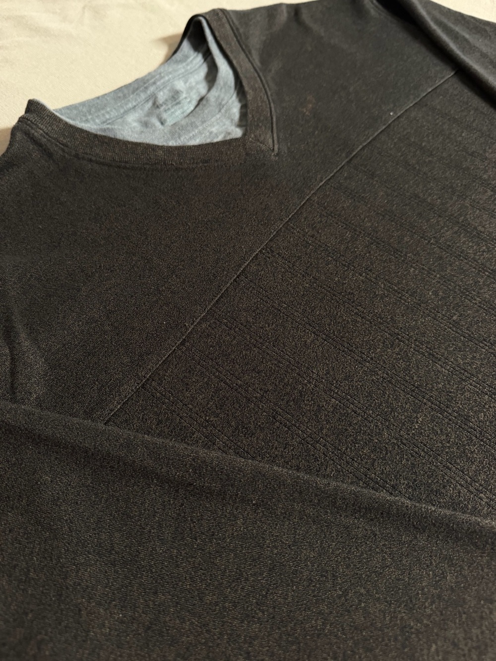 Van Heusen Men's Black V-Neck Pullover Sweater